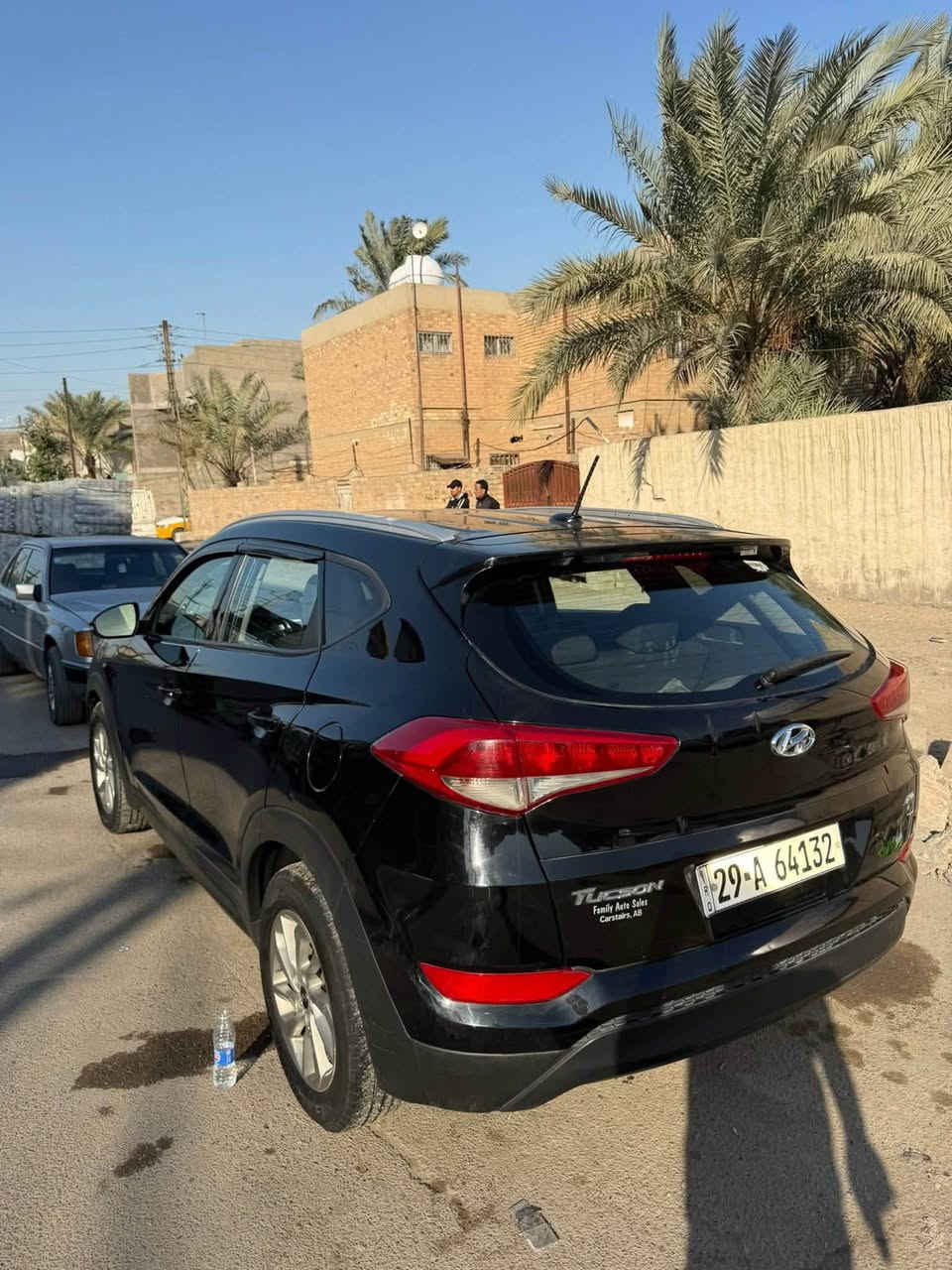 توكسان موديل 16
مكينة 2000
بصمة
شاشة حساسات كامرة
كشنات تدفئة 
رقم واسط دولي مشروع 
مكاني زيونة
حادثة فقط بنيد 
وبلسونر طلعلي ربع باب صبغ خلف سايق
سونر جديد مسويلها
117 ورقة قفل قفل 
مكاني زيونة 
***********

