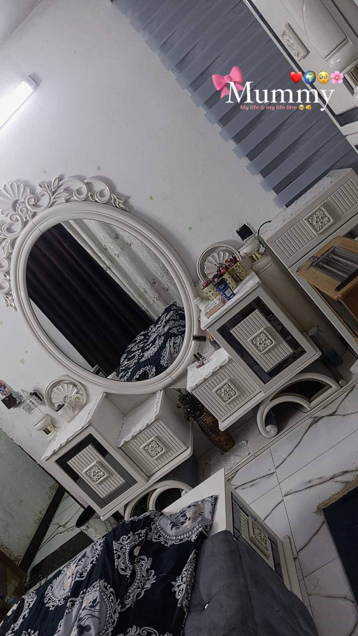 السلام عليكم غرفه كـويتيه نضيفه مليون ونص وبيه مجال***********رقم واتساب
