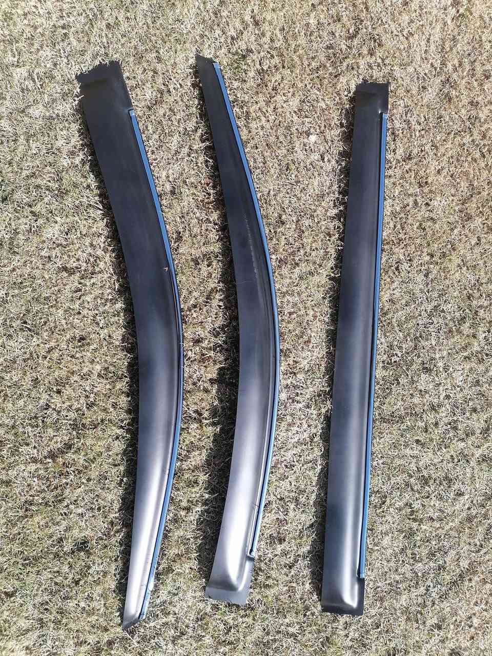 السلام عليكم. قبغ جنطه  دوج كرفان ٢٠٠٩ للبيع مكان بغداد ***********
