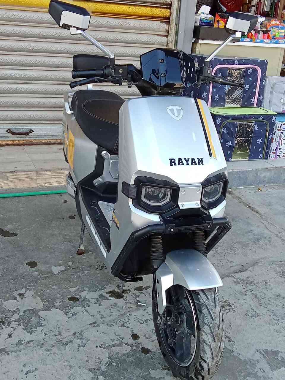 يا الله
السلام عليكم عندي دراجة شحن نوع الريان الوحش الكون 
فول مواصفات 
دبل بصمة دبل سويج تشغيل عن بعد 
 شاشة لكشف العطل دبل إشارة لايت زنون عالي ناصي رماش 
دبل ستاند نظام قاطع دورة نظام مثبت سرعة نظام رجوع للخلف نظام مثبت سرعة نظام حماية سرقة 
ملف 2000 نحاس الاصلي ضد المي 
6بطاريات دبل الاصلي 
كشن جلد VIP
إشارة رباعية 
دبلات غاز بريكات دهن هدروليك 
السعر 925
مكاني المشتل 
***********
