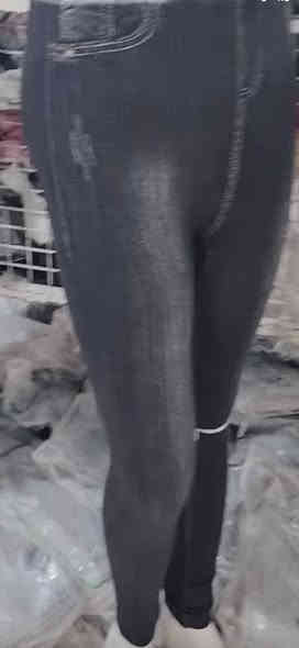 ستريج بناتي ولادي دزاين كوباي 
يلبس من 8سنوات 15سنه 
سعر الف دينار فقط 
***********وتساب 
عنوان كوت الخاجيه شارع 40
مجاور ابو امير ابو الباله
