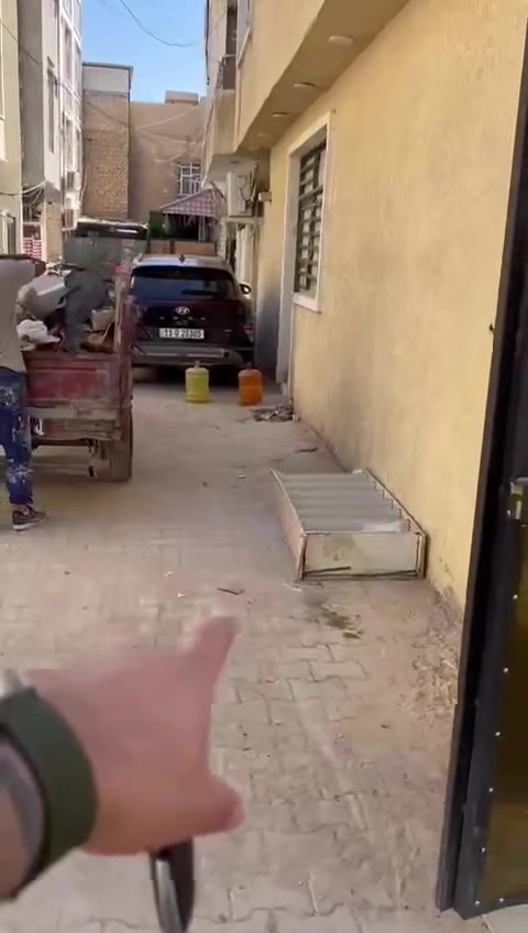 مشتمل للإيجار 80 م ثلاث غرف وصاله حمام عدد 2 سبع ابكار فرع جوهره لبنان الجديد بتجاه الخط السريع ايجاره 750 
***********

