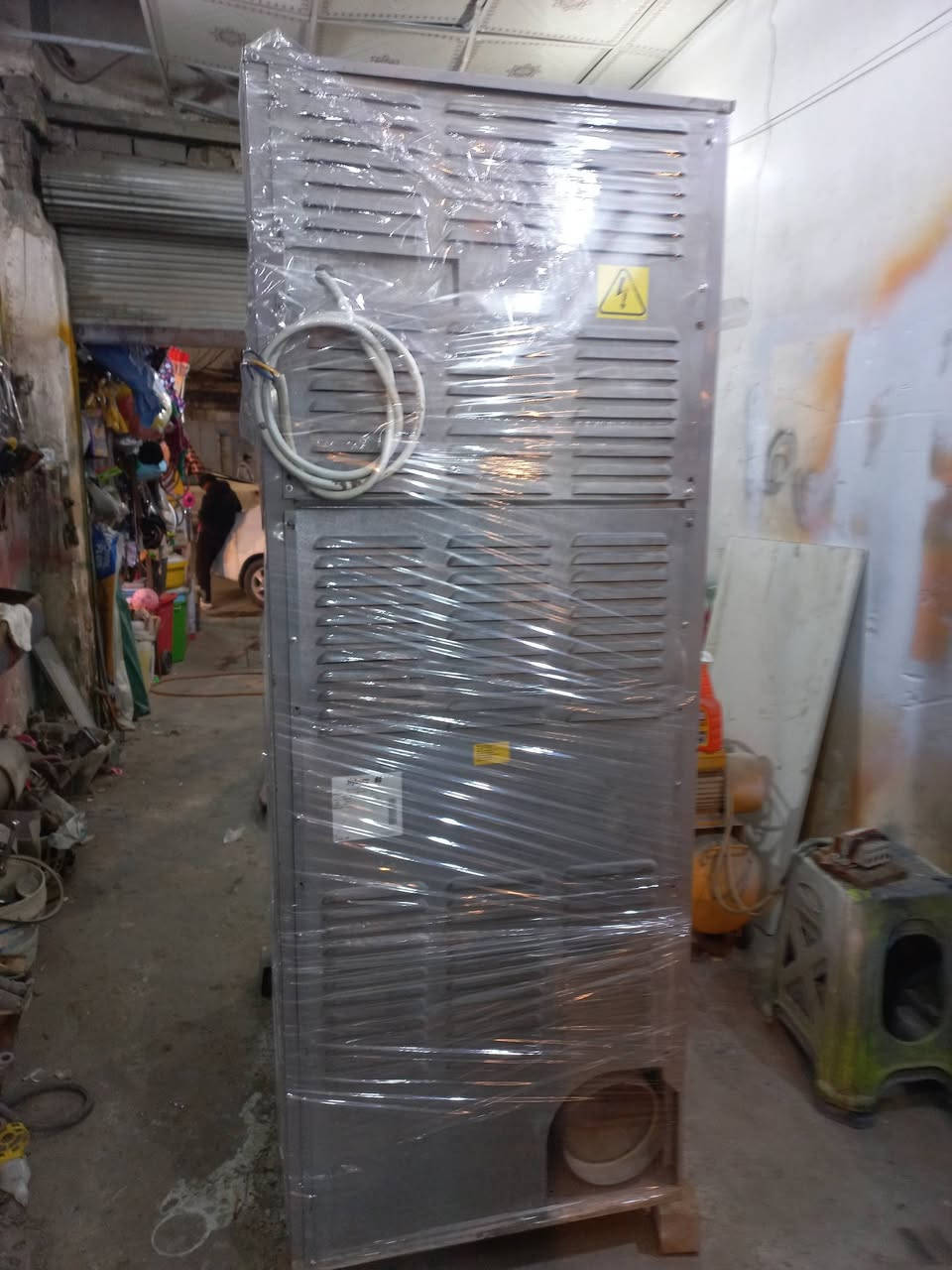 مجفف سويدي حجم ٢٥ كيلو
نظيف جدا جدا الاستفسار مراسله الصفحه او الاتصال على الارقام التاليه 
***********
***********
