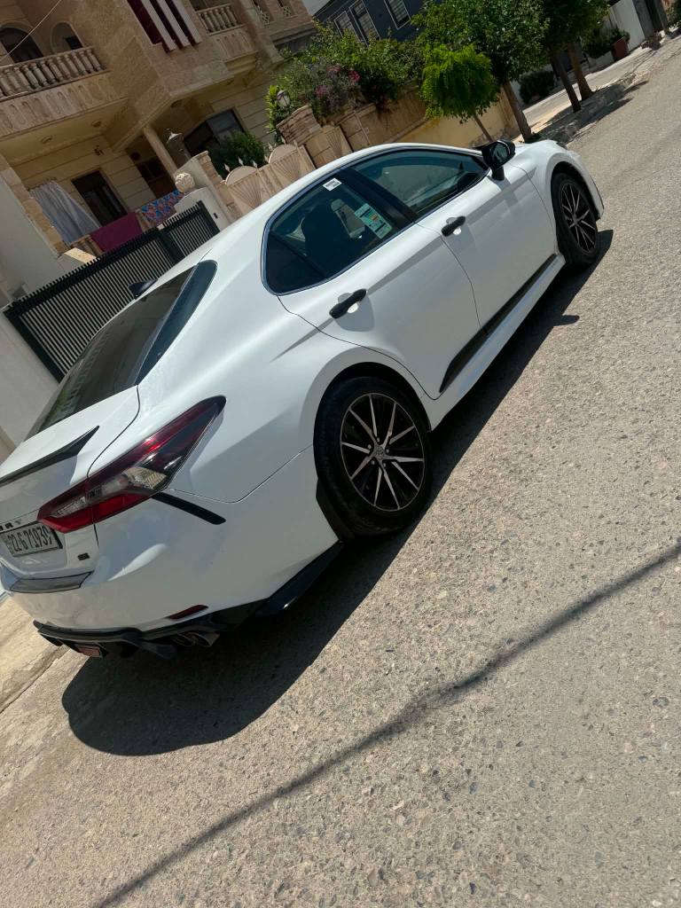 كاميرى مؤديل  ٢٠٢١ سبئ
مواسفات  فولة شاشة ئايپاتة 
سةنةوى نويية 
لاى سايةقى ليدانةكى كةمى هةية تةقةو رةقة بةشةرت 
٢١٠ گةلاو كةميك معاملا 
شوين كؤية***********
تکایە تەلفۆن بۆ خاوەنەکەی بکەن من بەس بۆم پۆست کردوە أربيل, العراق

