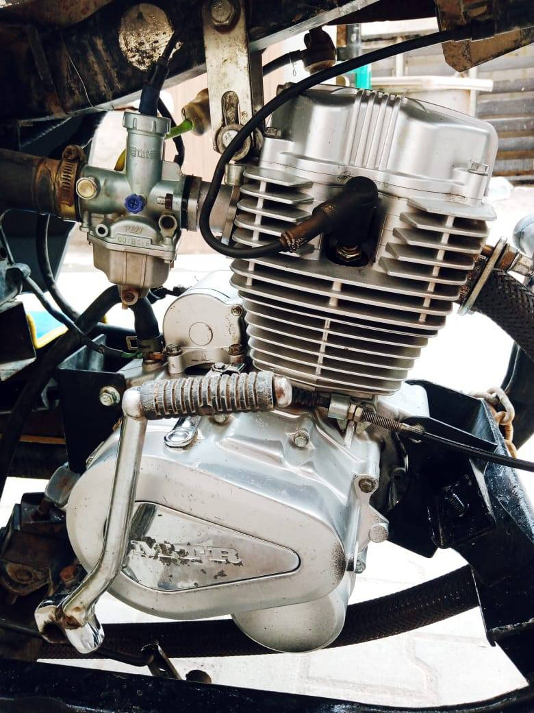 ستوت اوراق مديل ١٣ جنائي سعره مليون ٦٠٠ وبيه مجال***********
