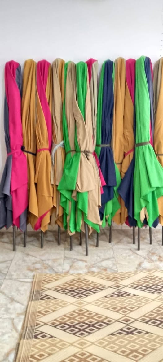 مظلات شمسيه للبيع تسكام عراقي حديد ثقيل جادر ثغين جمله ومفرد عنوان كوت زهراء خلف كراج بغداد يوجد توصيل اتصال *********** واتساب موجود
