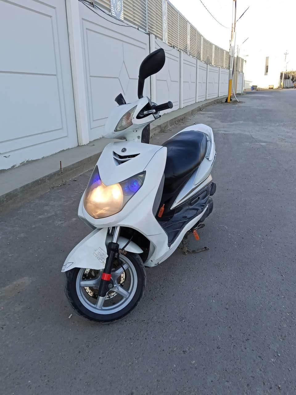 سلام عليكم🛵 سكنس فحل ياباني قبق نفخ ستان حساس خطين الدراجه مابيهه نقص برغي شلعه معدل كهربائات كلهه شغله قفل ستيرن قفل جنطه كيج سرعه بانزين كله شغال الدراجه ماشه 40الف في حال الوكاله اوراقهه موجوده الدراجه مكفوله جيب فيتريه 2 يفحصون 🏘️بغداد البياع السعر💰800وبيهه مجال  📞التصال  ***********
