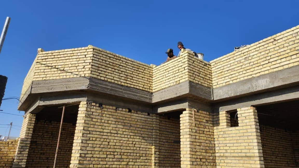 سلام عليكم خلفه بناء طابوك بلوك حجر مكطوعه وبليوميه 
***********
