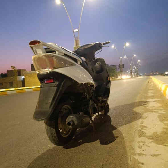 السلام عليكم

دراجه جي فور g4 للبيع 

كامله من كلشي شغاله سلف هندر كهربائيات 

السعر 350 أو بيها مجال 

مكاني خلف مستشفى التركي 

الرقم :***********

ما متواجد على الفيس
