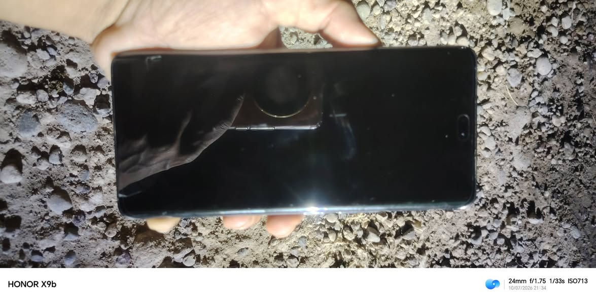 هونر x9c للبيع ومراوس حسب القناعه
جهز نضيف شخط مابي شرط لا مفتوح ولا واصل مصلح
غراضو كله ويا شاحنه وكارتون
ادفع سعر يعجبني ابيعك ***********
