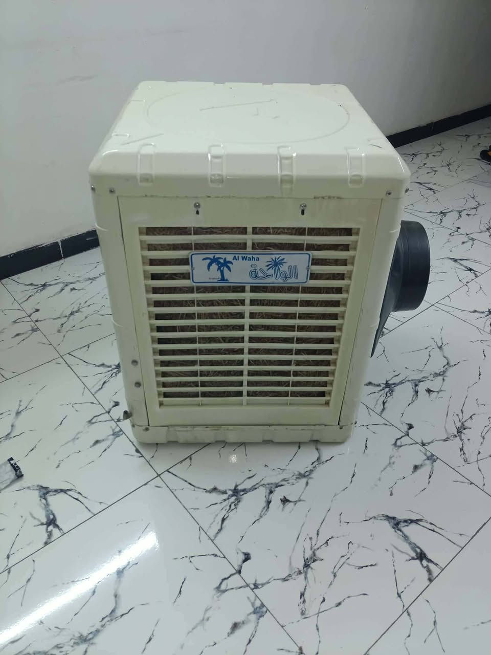 مبرده للبيع الخارجيه اخت الجديده بس نقص ماطور والداخليه كلشي مابيها شغاله الصواني عدد ٢٥ صينيه ابيع شلع ١٥٠ الف قفل


**إذا كنت صاحب هذا الإعلان وتريد حذفه لأي سبب، رجاءا أرسل رسالة إلى الدعم الفني**