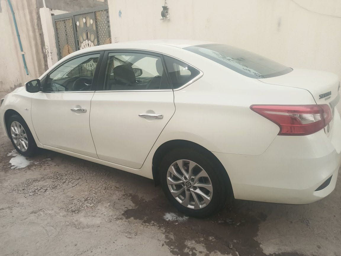 نيسان سنترا موديل 25 كفاله ماعده طخه بصيطه كلش ماشيه 38 داخل اسود ويل كب دوشمه ارظيه وكشنات مخمل رقم اربيل سياره جاهزه من كلشي السعر 119 وبيهه مجال قليل حك الجيه ***********
