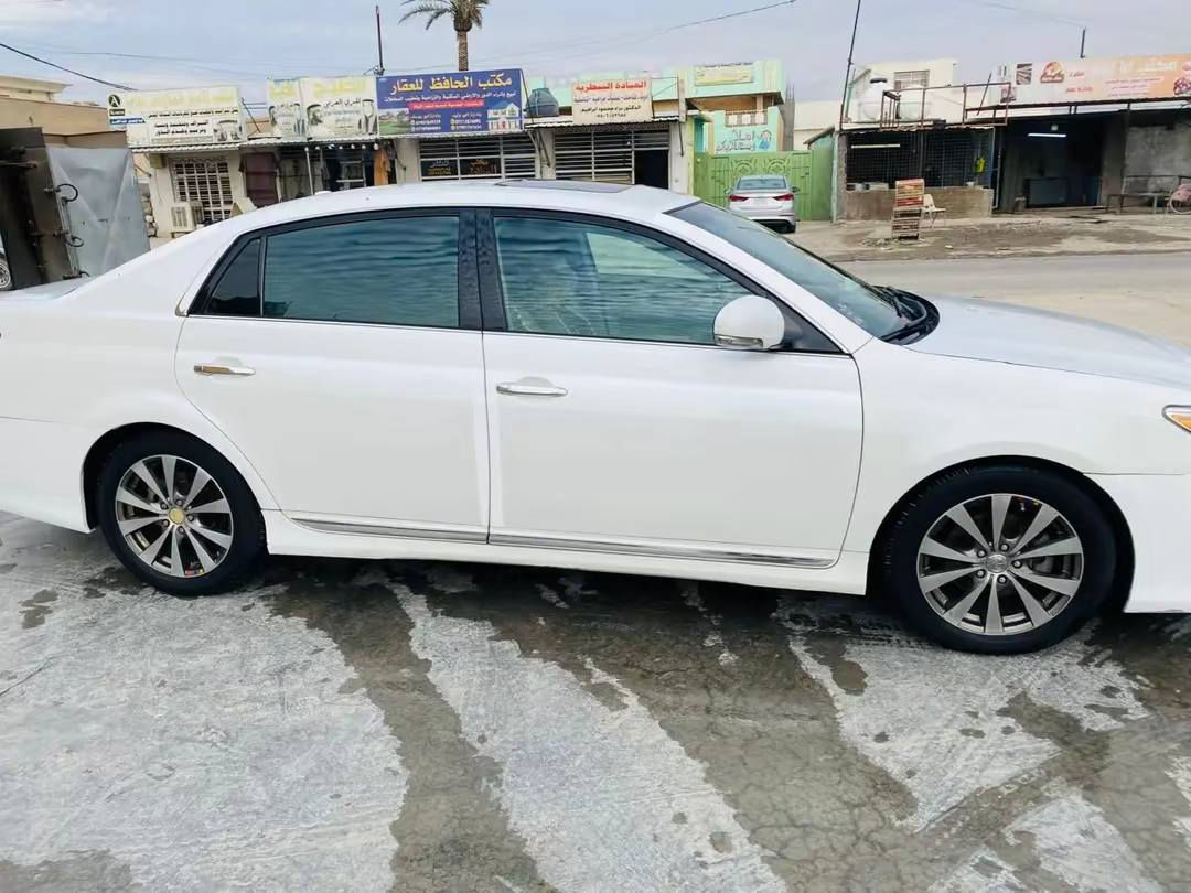 السلام عليكم تويوتا افيلون موديل 2012امريكي كلين تايتل ليبل واحد لميتدفول عده البصمه السعر 180وبيها مجال بسيط ***********بي واتساب
