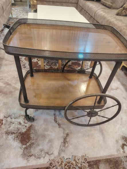 عربانه انتيكه للبيع ***********
