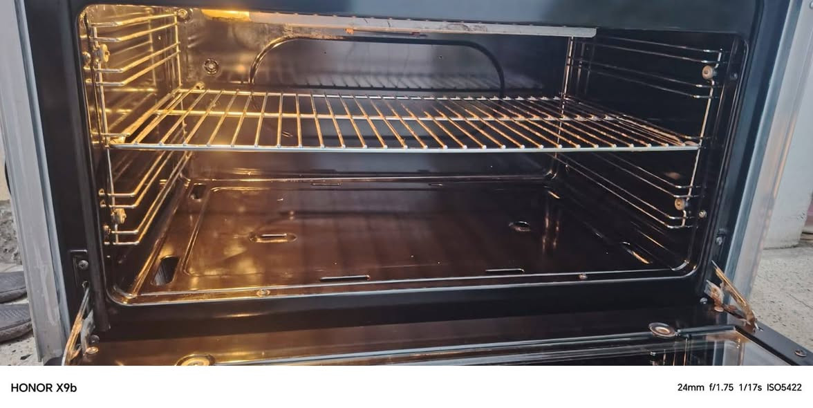 معرض الآخوين بيدرت حيدر و عمر عرض خاص طباخ مصري مستعمل حيل نضيف اخو الكرتون شرط الشغل 5 عيون أزرك فرن فوك جوا شغال نضام خطين بي ضمان 3 أشهر يوجد توصيل مجاني داخل الموصل السعر 225الف وبي مجال قليل التواصل عل الرقم (***********) (***********)  خوان عرض رخيص وبلاش تسارعو بل حجز و اتصال عل الرقم لحكو بل حجز) خوان طباخ حته الكهرب شغال) طباخ اخو الكرتون
