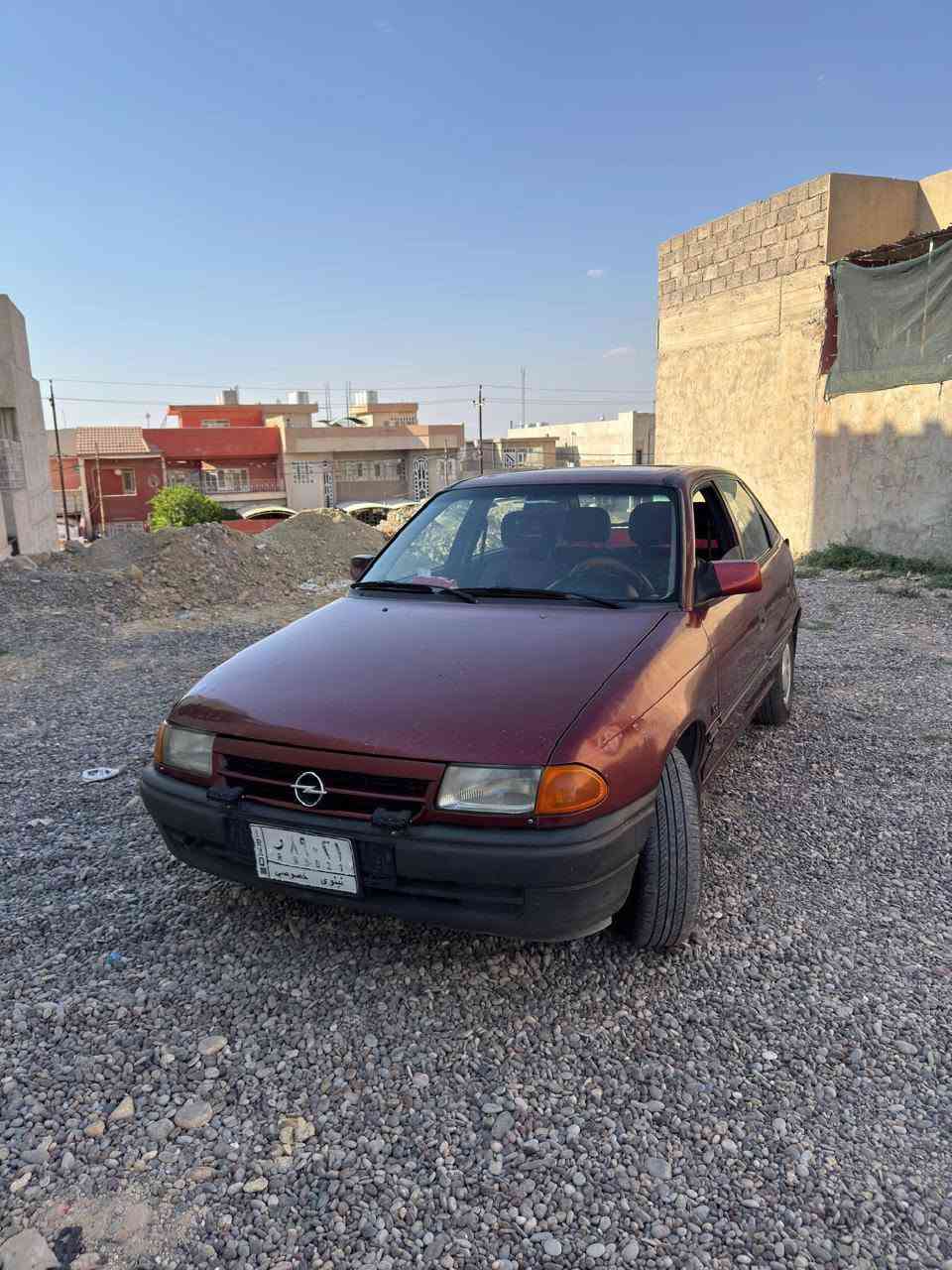 السلام عليكم اوبل استرا لبيع
موديل 93 كير عادي مكينه 16
سنويه عظم ويه كاربون بانزين إلكتروني 
كير ومحرك شرط 
سياره باسمي وشرط تحويل 
عنوان موصل جانب الأيمن 
للاستفسار الاتصال عل الأرقام 
***********
***********
