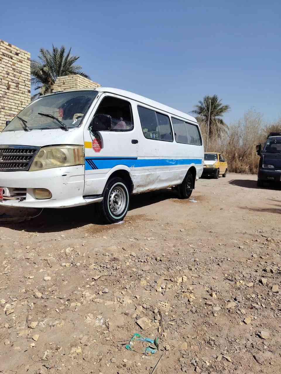 السلام عليكم
فتون موديل 2008  رقم بغداد احمر مصفره هيئه خط وبحث تحويل ثاني يوم مكينه بيه براص كير واكسل وحداديه جددد دواخل جدد تخم تاير
مكان سياره ديوانيه
الاتصال ***********
السعر 15 وبيه مجال مكلف بالنشر اتصل ع صاحب سياره
