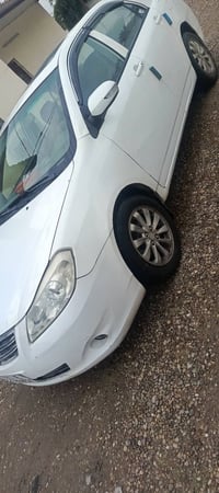 بي واي دي 2013 سياره حلوه نظيفه سعر ب 63 وبيها مجال بغداد الدور حي الص...