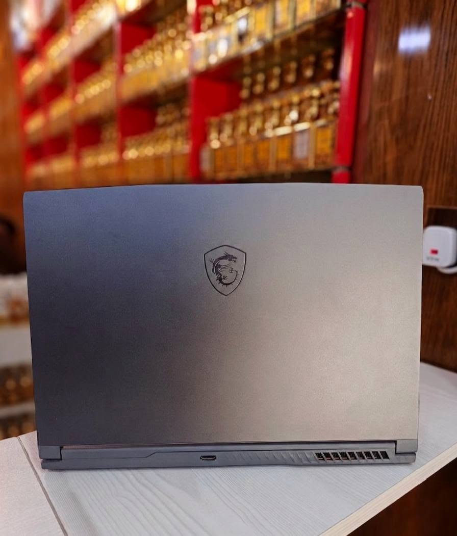 لابتوب كيمنك بمواصفات جباره
MSI
المواصفات
Cor i7 
الجيل 13
الرام 16 G 
الهارد 500 GB ssd
حجم الشاشة 15.6 انج 
كارت الشاشه 3050 RTX
بطارية ليثيوم فول
نظافة الجهاز عالية جداً جداً ومستخدم شهرين فقط 
🎁 الملحقات 
شاحن أصلي + حقيبة  
السعر 850 الف دينار 
يتوفر توصيل لجميع محافظات العراق 
للتواصل على الخاص او على الواتساب
***********
***********
