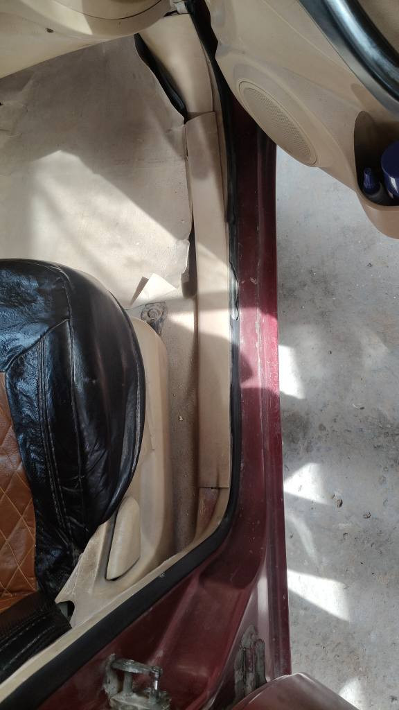 تيكو للبيع موديل 2013 سيارة مكينه بية خيط تبخير بدون تنقيص كير خير من اللة سنوية ل 30 هزتها بعدها مامخلصة شرط التحويل سيارها كشرها شوف العين دواخلها نضيفة عوزها شوية ترتيب ببطانة الجنطة تبريدها ثلج السعر 43 وبيها مجال العنوان البصرة الزبير *********** البصرة, العراق
