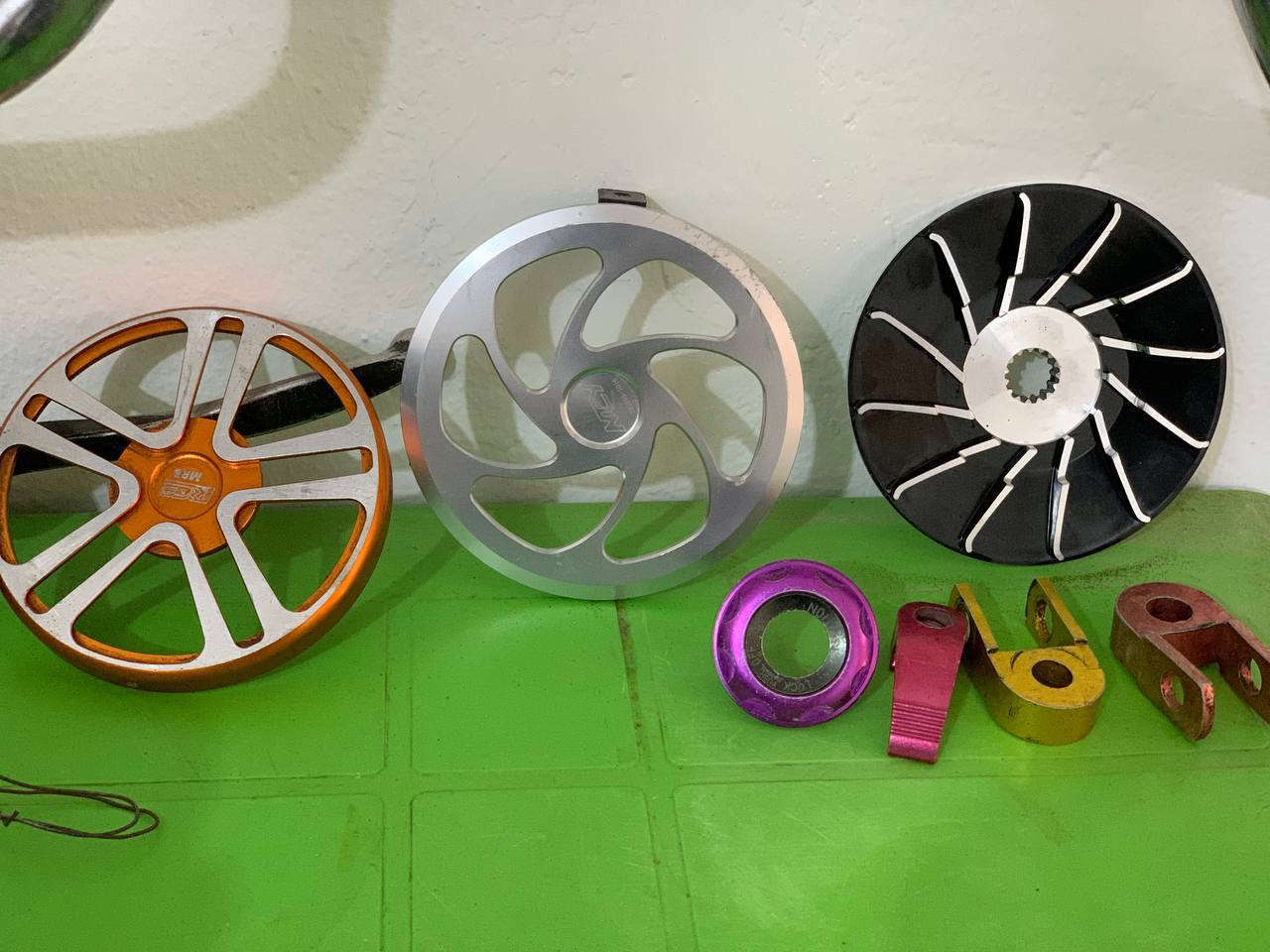 للبيع غراض ماكس 120
شاصي 
ضفيره
كلجات خلفي امامي ع شغل جيب وشد كبل 
صفاح كفرات
دبل خلفي قزم 
سكان عدل 
سبايدر منغولي 
تانكي 
قبق هندر بلادي/وتجاري
اشاير بيض ونفطي وسود
شوته ماكس سكنز اربع ولف هيه ولقاعده
روله بلاديه اصلي 49/55
صالنصه كاتم
قبق فلاوين RGS/ncy
سلف تفصيخ /تجاري 49/55
كور كامل جيب وشد
دشبول وسواده
فشكه واكسن وكرنك
كابرتيه تفصيخ
طاسه ماكينت 

مكاني ديوانيه توصيل موجود ***********
