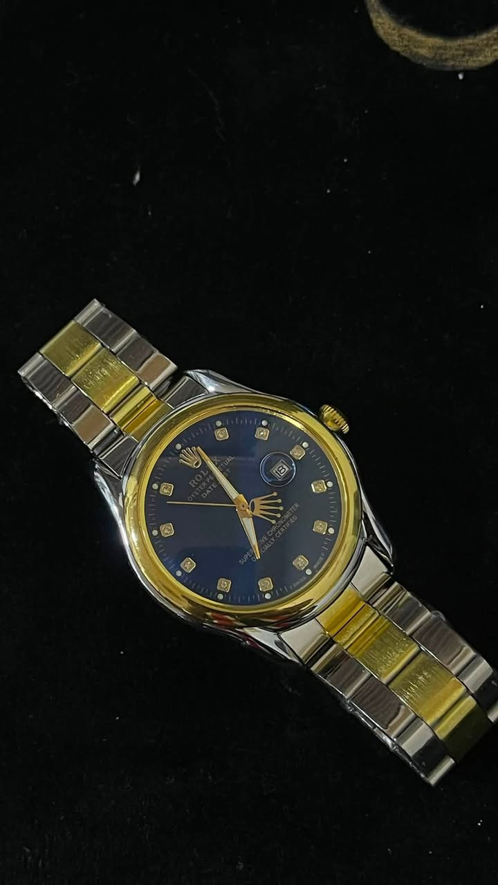 ⌚ Rolex Oyster Perpetual Datejust ⌚
فخامة رولكس بحضور يلفت النظر 🔥
مينا أسود أنيق ✨ وسير ستيل لونين (ذهبي وفضي) يعطيها هيبة وفخامة
تصميم كلاسيكي يناسب الطلعات الرسمية واليومية 👌
ساعة تجمع بين الرقي والفخامة لعشاق التميز 💎

📩 متوفرة للطلب — لا تفوتك هالتحفة �


**إذا كنت صاحب هذا الإعلان وتريد حذفه لأي سبب، رجاءا أرسل رسالة إلى الدعم الفني**