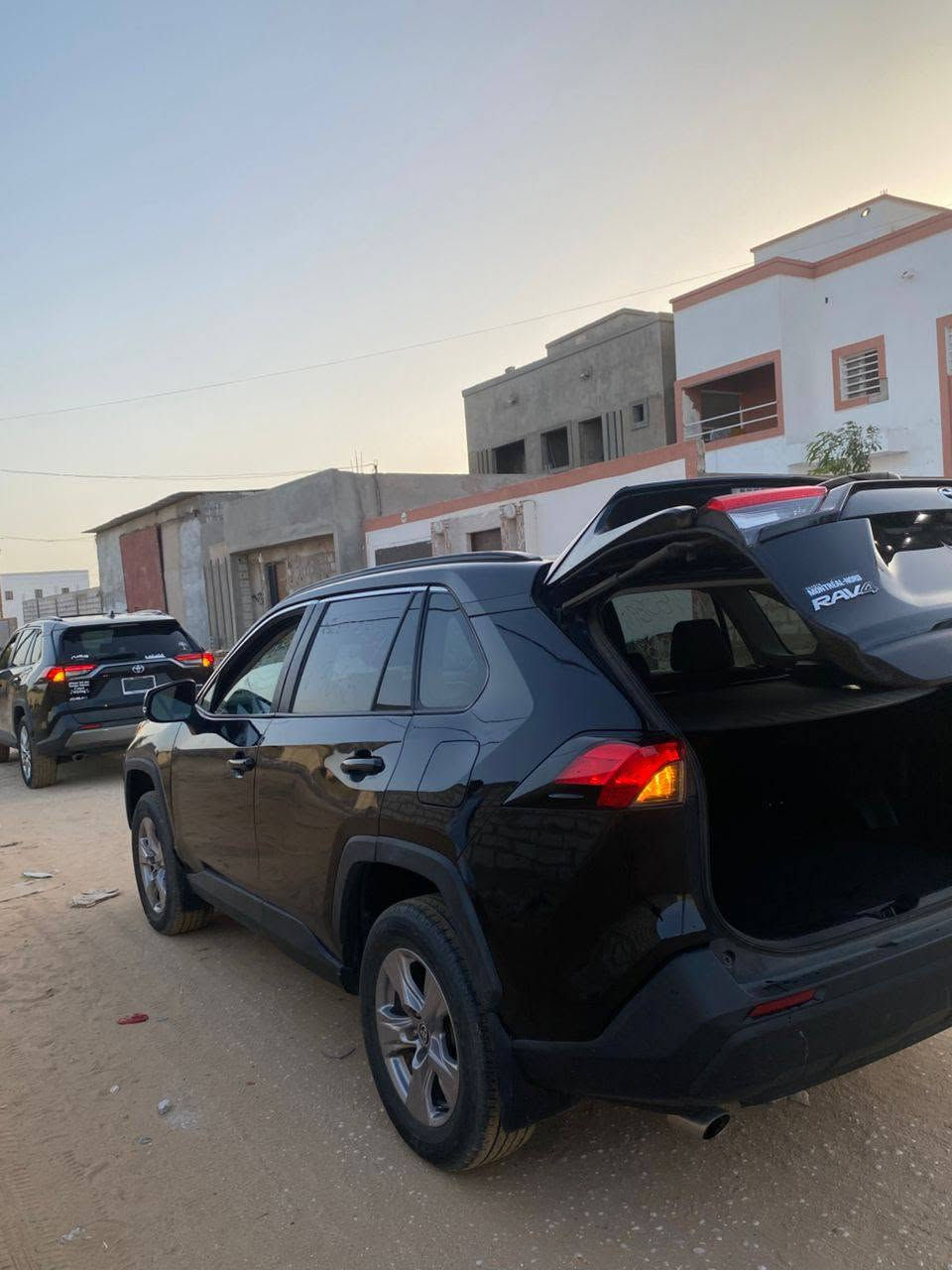 ذييييييييييك فورصت Rav4 موديل 2020 XLE مافات اورقمت ملفه اجديد فول آوبسيوه بيتوه استار فتحت سقف صالوه أكوير جانت أسبور رادار كاميرا 📷 4X4 مكينته نظييييييف بواته نظييييييف كليماتزيرها بااااااااردة فتبااااارك الرحمن حركته زين زين آوركانه وسيسباسيوه مافيه أي شكار يسوه هي شنهي قاطعه 40 MI السعر 8.6000.00 الرجاء لاحد شاري وفظتو جاهزه يطلعلي أعلى هذا الرقم 48502170 وعليه واتساب وشكرا لك 🚨


**إذا كنت صاحب هذا الإعلان وتريد حذفه لأي سبب، رجاءا أرسل رسالة إلى الدعم الفني**