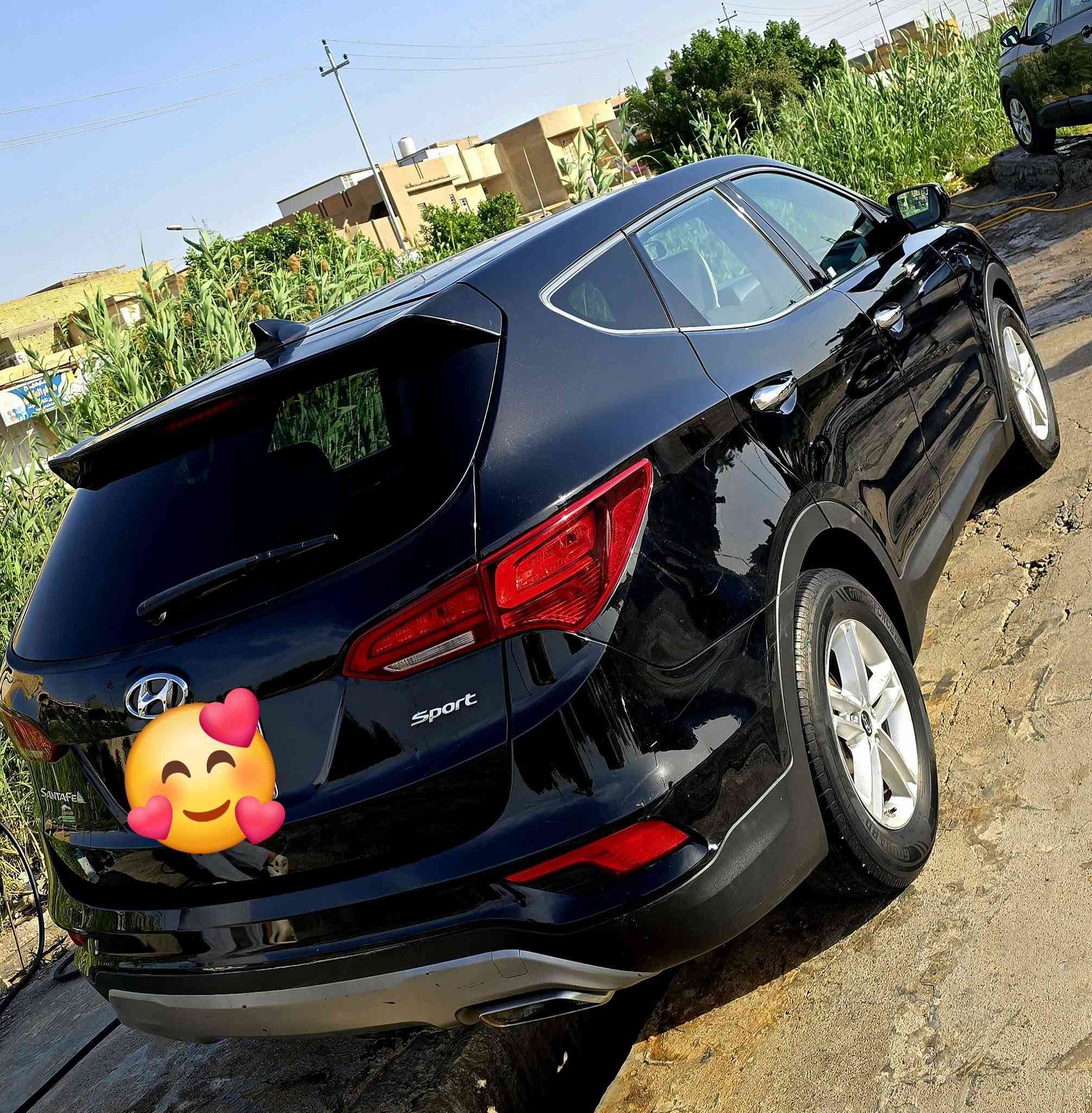السلام عليكم
سياره سنتافي للبيع 2017 وارد امريكي 
ضرر فقط بنيد بدون دواخل 
رقم واسط انكليزي 
مكاني كوت 
4راكب 
مكينه 4سلندر 
سياره جديده بمعنى الكلمة 
السعر 148 
الاستفسار ***********
