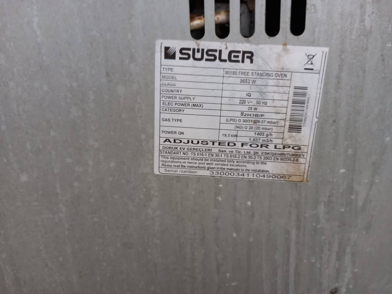 السلام عليكم اخوان يا اهل التلعفر الكرام هاي الطباخ للبيع وحيل نظيف واخو جديد وشغال كل شيء ما بيه عنواني تلعفر حي المثنى الاولى قرب عياده دكتور عباس شيخو وسعرها 100,000 وبيها مجال *********** ***********
