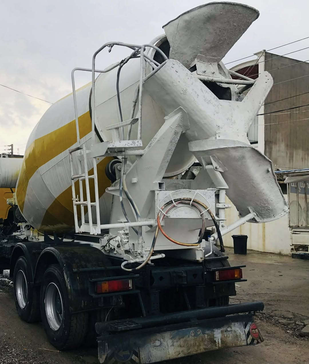 میکسەر مەنجەل کامل 

بۆفرۆشتن 

لیپەر

٨مەتر

سحر ٣٥ مەجال 

ژ.م.***********
