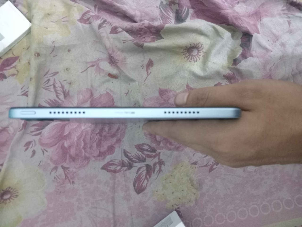 السعر 350  الجهاز نظيف 90%100  
اسم الجهاز: Redmi Pad 2
الشركة: Xiaomi (ريدمي)
 
سعة التخزين الداخلية 256GB
إصدار أندرويد: Android 15
العشوائيه8 

للتواصل هذا رقمي واتساب *********** بغداد, العراق
