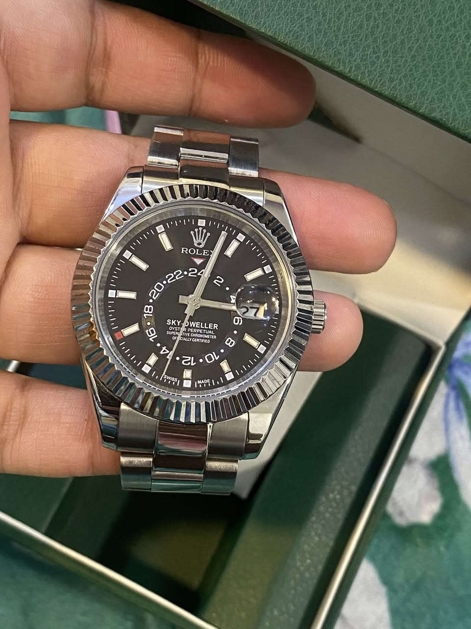 ساعة رولكس اوتوماتيك وزن ثقيل مال dhl
اعلى سعر وبالعافيه


**إذا كنت صاحب هذا الإعلان وتريد حذفه لأي سبب، رجاءا أرسل رسالة إلى الدعم الفني**