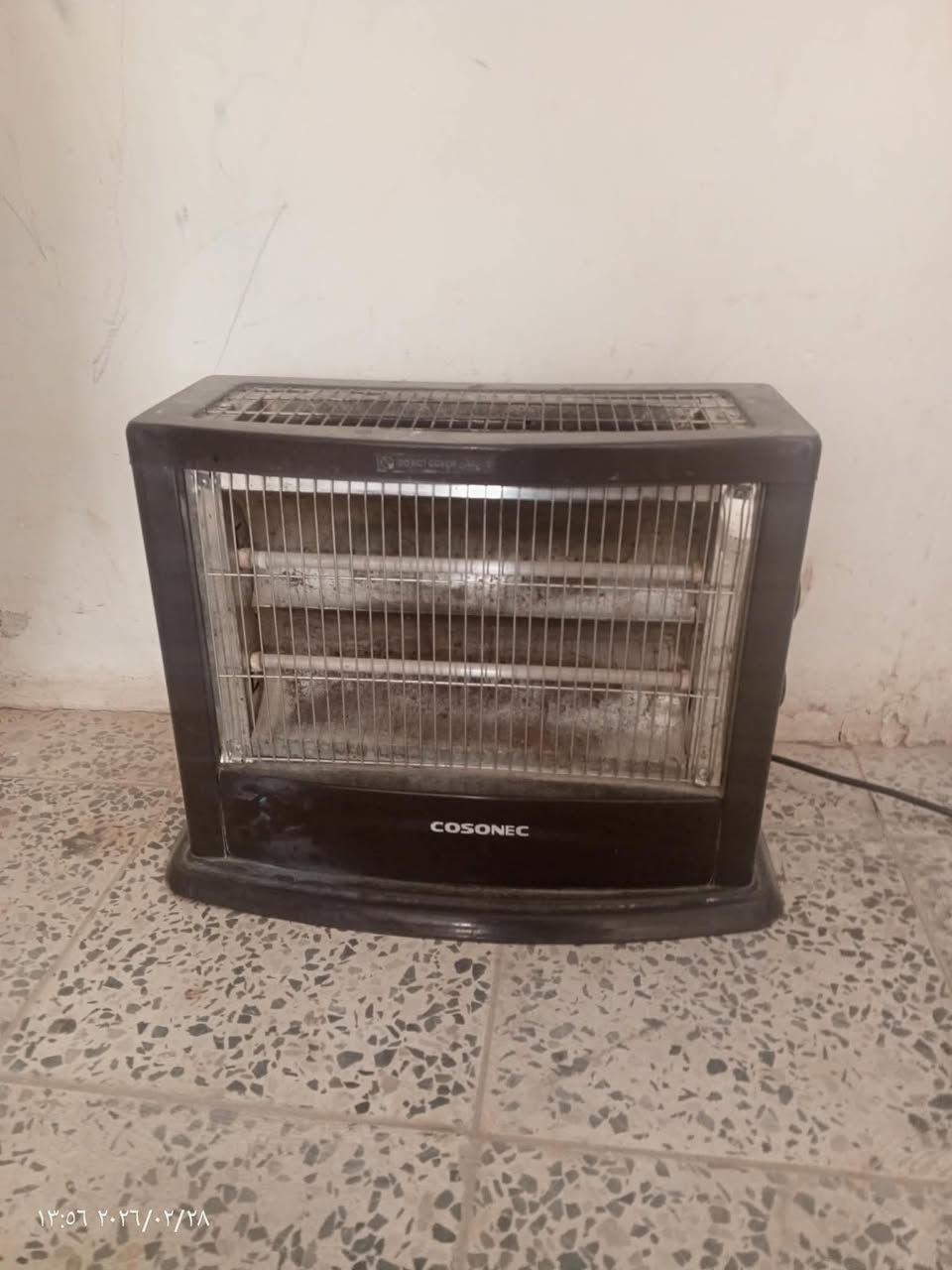 غراض منزليه للبيع اسعار بلاش
برميل وزواليي عدد 3 نضيفات ومبرده شغاله فول جديده

ثلاجه فستل حجم 18بعدها بالباكيت جديده وتنور نضيف مرتب 

وصوبه عدد2 

سعر خاص او واتساب ***********
