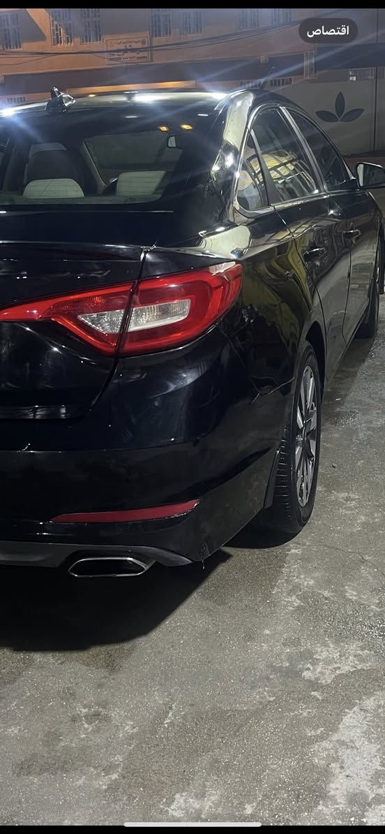 سوناتا 16
وارد امريكي حادثها بسيط موضح بالصور
بالعراق هنا صار بيه بابين كلير 
محرك 2400 gdi
شاشة كبيرة كامرة خلفية
رقم بغداد 
السعر 115 وبيه مجال 
بيها تنقيص دهن
العنوان بغداد الكرخ
***********
