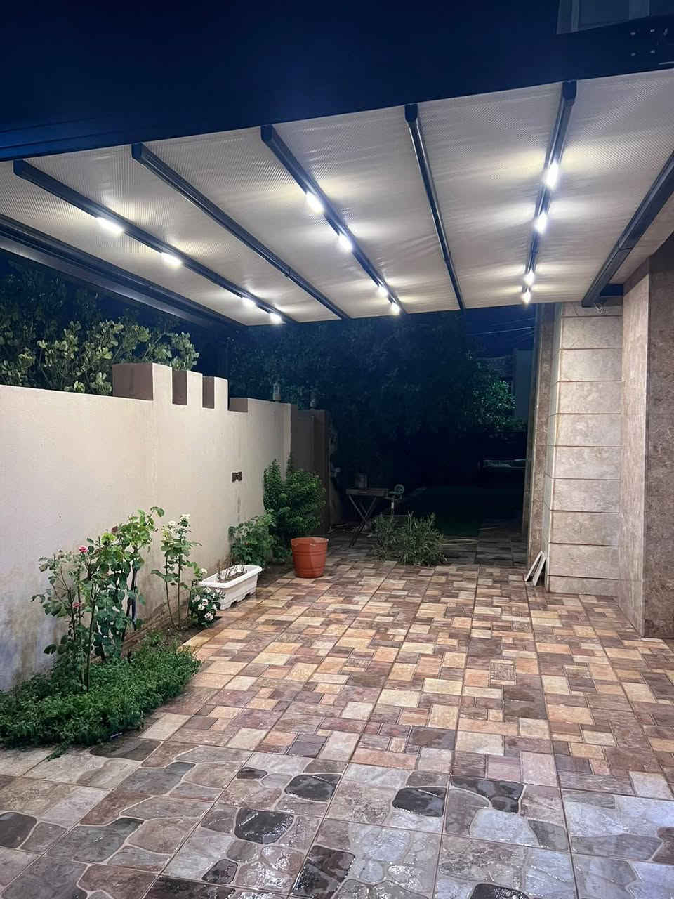 #مظلات الشرقية
#مظلات مفصلية
#مظلات هرمية
#مظلات بيركولا
#موصل سايدين الوحدة والميثاق قرب محطة وقود الشرقية
‏
*********** واتس آب
‏‪***********‬‏
