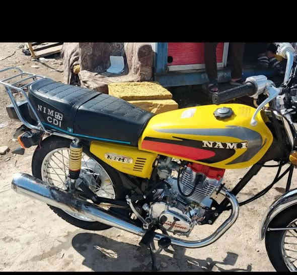 اسلام عليكم دراجه نامه للبيع مديل 23طالعه بشهر 11 دراجه نضيفه وما متعوبه ما بيها اوراق بس ورقه مال وكيل سعر700 وبيها مجال رقم***********
