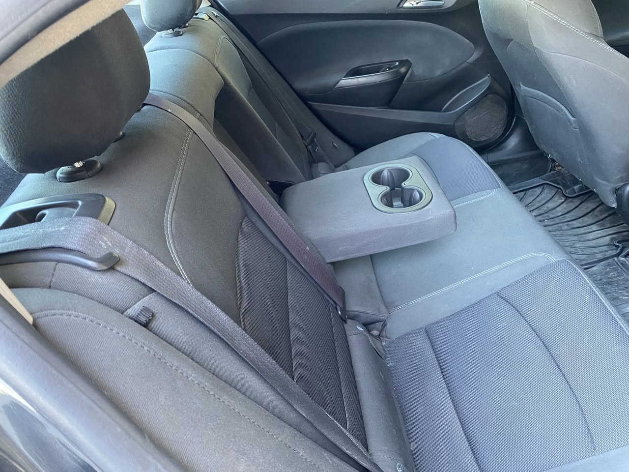 سلام عليكم ورحمة الله وبركاته سياره كروز موديل 2018 باسمي تحويل ثاني يوم. سياره فول عدا الفتحه محرك كير شرط الوكاله شغل واطلع وين ميعجبك ضرر بامريكا جاملغ خلفي وبدايه القماره من خلف  مصبوغه كامله  اثر صبغ قديم جارد وتم اعاده تعميرها وسعر 88 $ ورقه وبيه مجال للشراي. مكاني بغداد. اي ستفسار على رقم ***********
