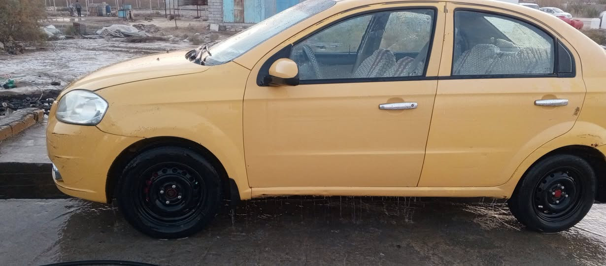 سلام عليكم افيو موديل 11 محرك 1400 نضيف ضرب جمالغه  مبدل باب سائق مكفول اكير محرك وشاصي  سياره مكان سماوه رقم بصره مشور وطني سعر 51بيه مجال
***********
