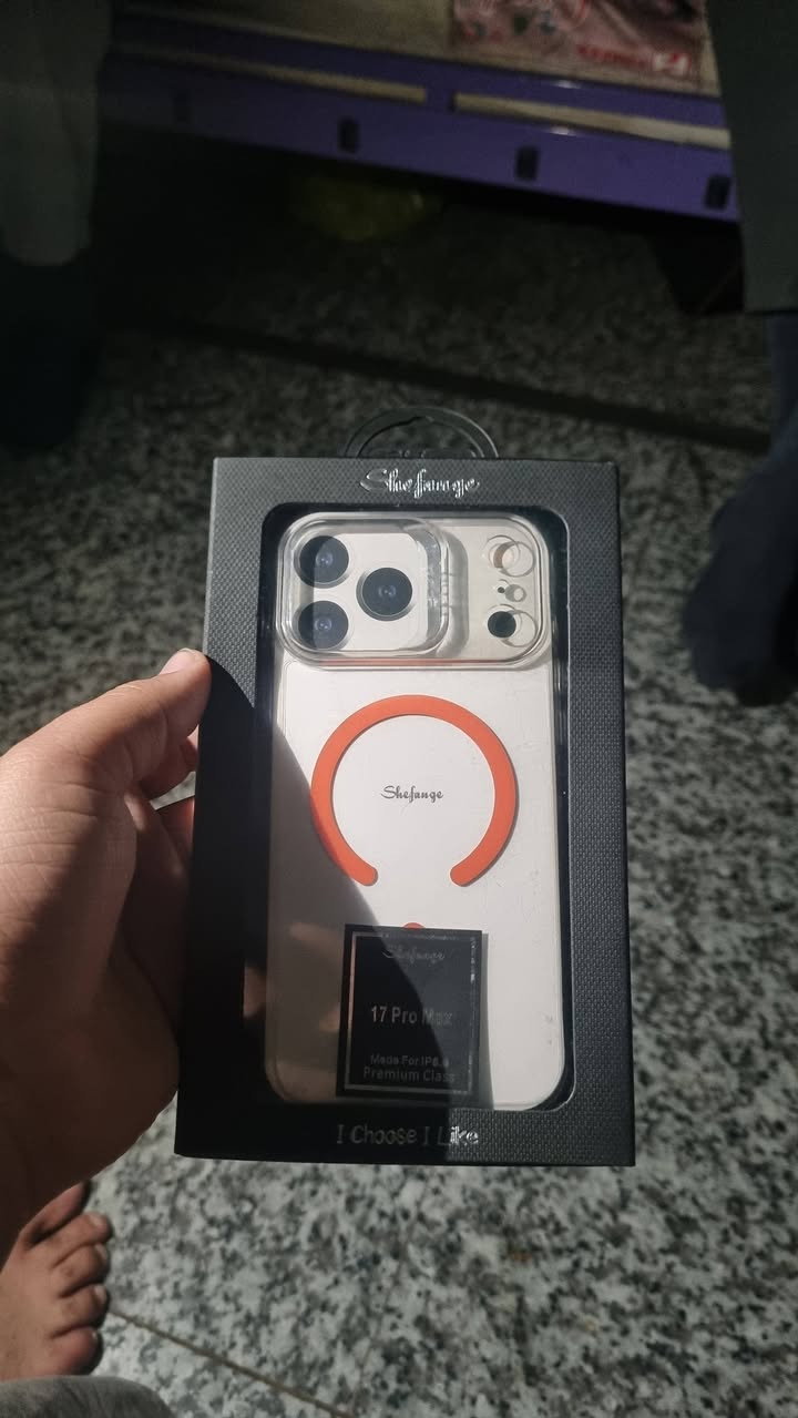 كفر ايفون ١٧ برو ماكس
ماك سيف 
جديد ما مستخدم 
شركة اصليه ابحث عنه بل نت سعره ٢٠ الف وبي مجال للشراي 
عنوان نجف شارع المدينه ***********
