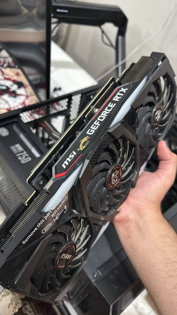 السلام عليكم
كارت شاشة Rtx 2070 super msi gaming x trio 
الكارت نظيف اخوان استعمال شخصي انه مشتريه ب ٢٠٢٠ 
حرارته ممتازة وداخل صيانة مره وحده مبدله معجون
مكاني ناصرية مركز
*********** واتساب
