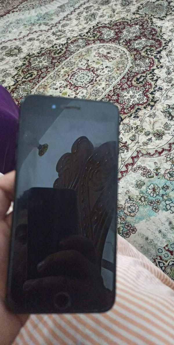 ايفون 7بلاس
ذاكره 128 التليفون نضيف 
يرادله بطاريه تقر 54 
100 وبي مجال 
***********
