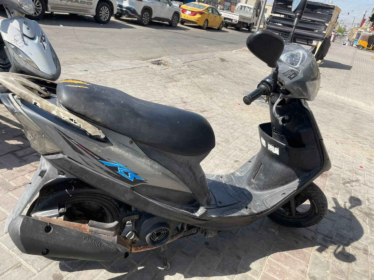 دراجه ماكس ابلاديه اي نقص مابيها مكينه مامفتوحه كلها ابلاديه مكاني بغداد مدينه الصدر ريدها 600 او بيها مجال 
***********
