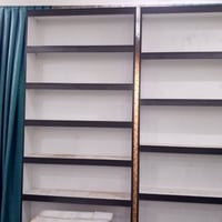 فاترينات • مجهزة بإضاءة • البصرة حي المهندسين