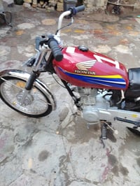 دراجه للبيع بدون اوراق شراي خليه يخابرني لا يطبل خاص 07744885318