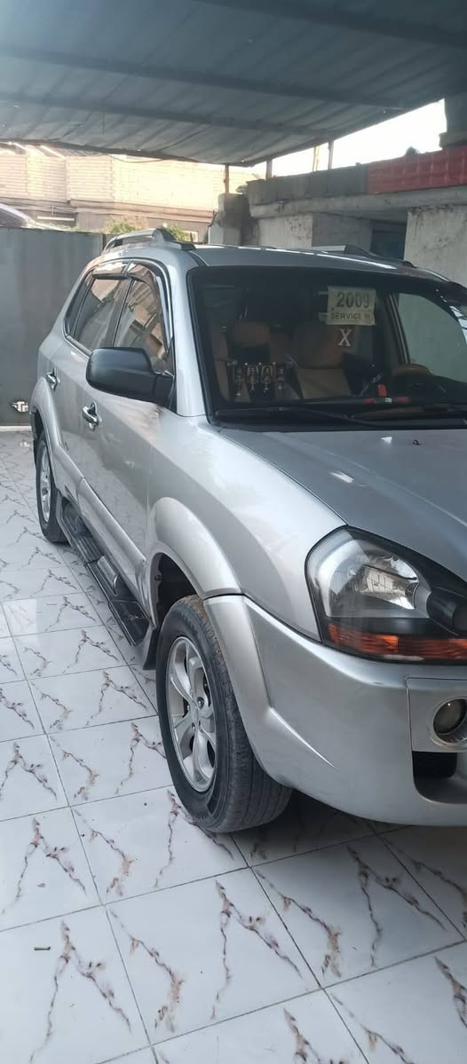هونداي توسان 2009 السياره جديده كلش 
كفاله من الضربه والتبديل محرك 2000 دوش
 جديد لا تبخير ولا تنقيص حدادية جديده  تخم تاير 
تبريد ثلج 🥶 كهربائية كله شغاله سنتر لك ارضيه جلد
 رقم اربيل دولي باسمي سنويه مجدده تريد تحويل تريد وكاله السياره جاهزه مابيه نقص برغي 
الشراي يتصل
 ***********
