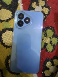 شباب عندي تليفون Note 15 Pro البيع الذاكره 128 الشراء يجي نتصال 077757...