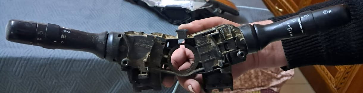 السلام عليكم  بيع أغراض كورلا مكان  بغداد مجمع  بسماية السكني  ***********واتساب
