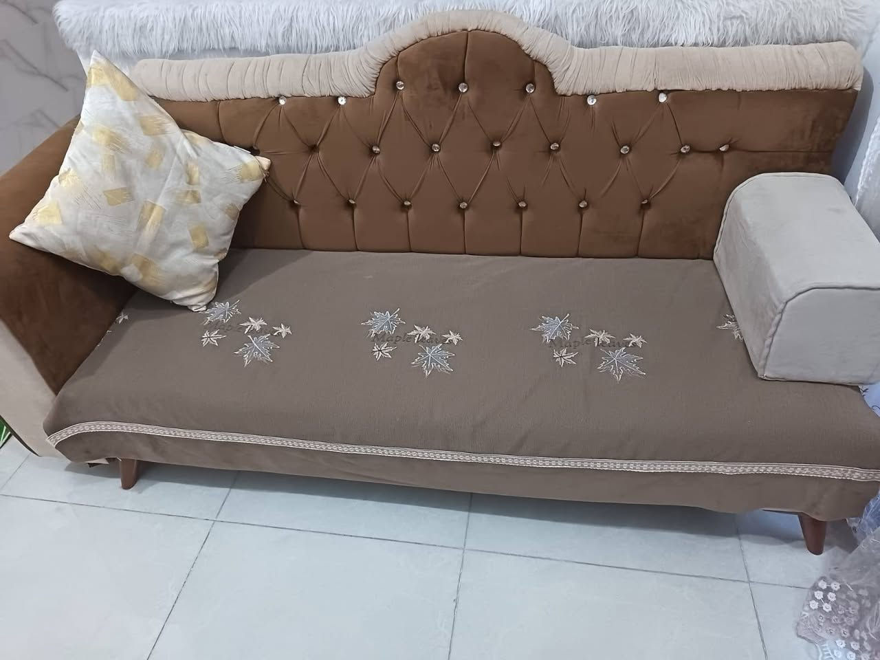 تخم تسكام مرتب ونظيف سعر ٢٠٠


**إذا كنت صاحب هذا الإعلان وتريد حذفه لأي سبب، رجاءا أرسل رسالة إلى الدعم الفني**