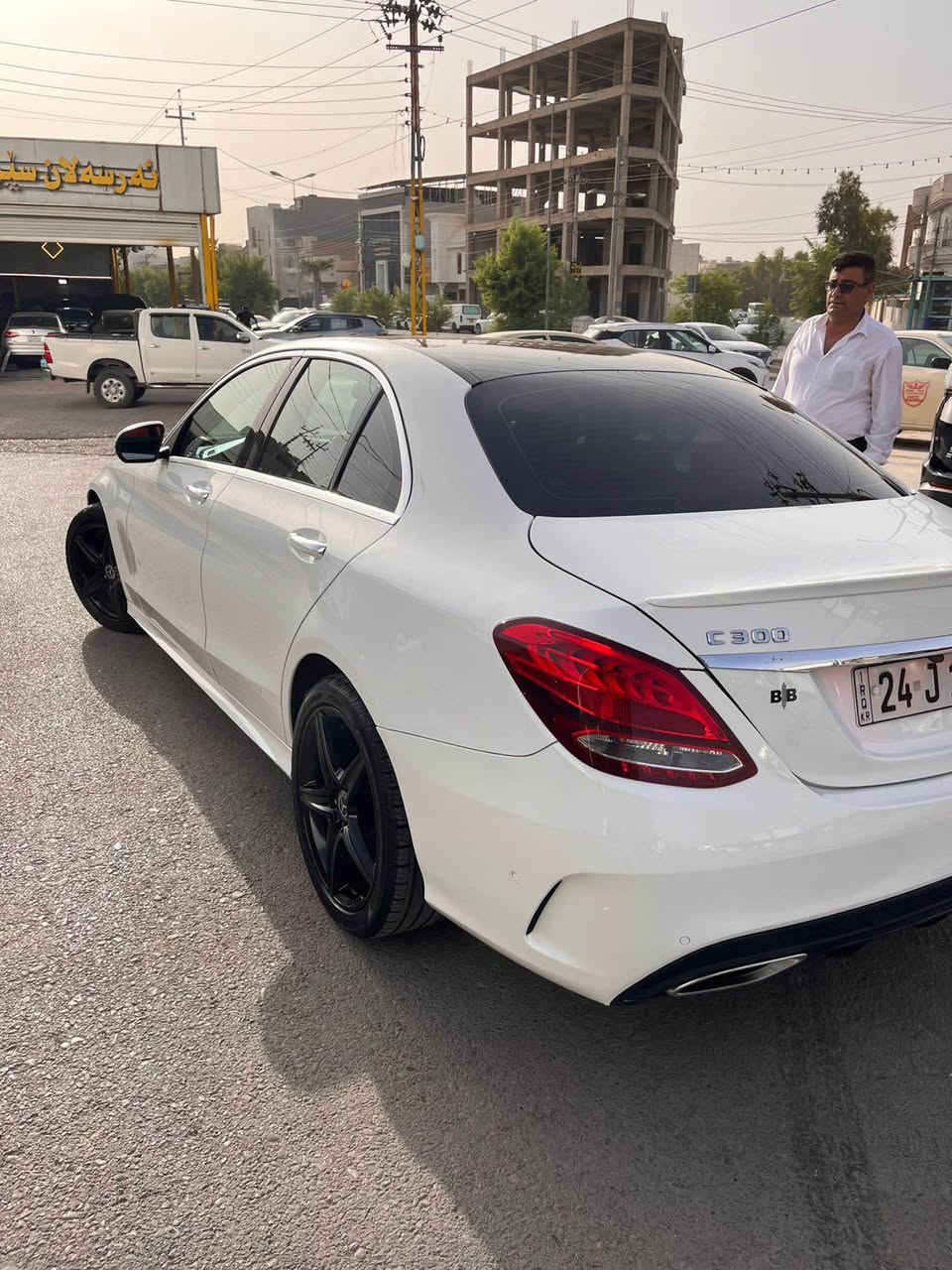 مارسيدس 300Sدوو بأرجي هيه فول فول سحر 170تلفون *********** أربيل, العراق
