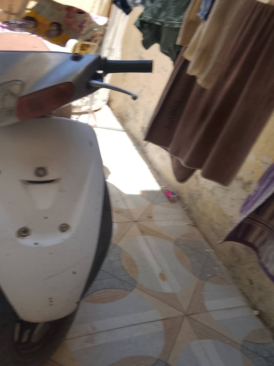 دراجه ساسوكي رياضي شغاله هندر اوراق بسمي مكاني حي الحسين الجديد*********** سعر 150
